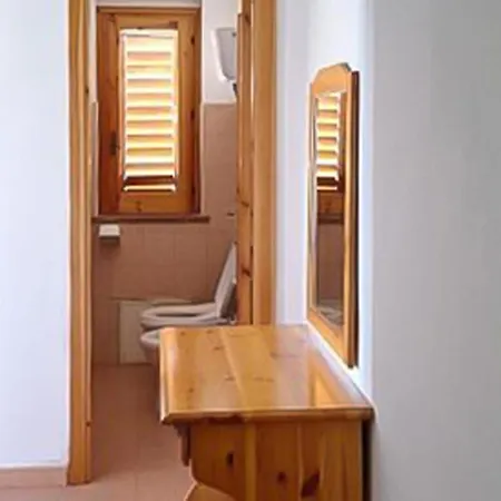 Apartman In With Wifi Ricadi